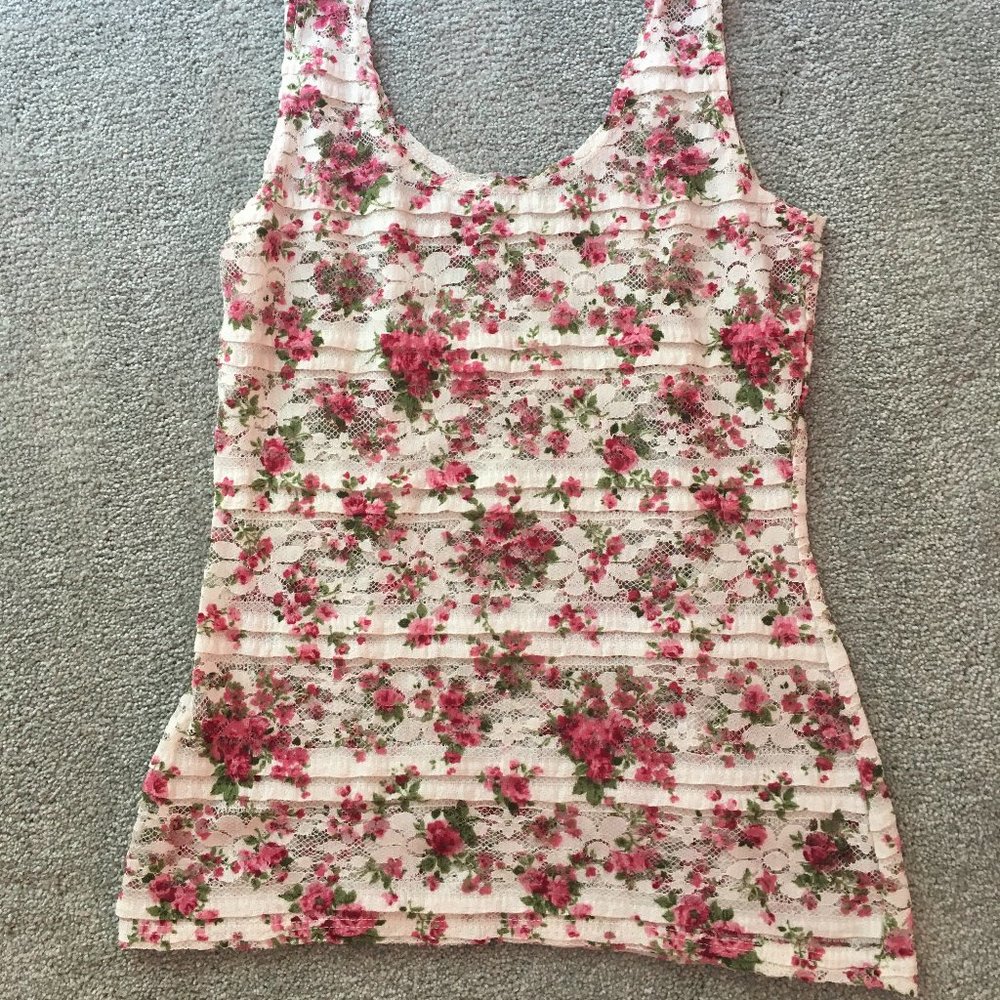 Cute floral lace tank top